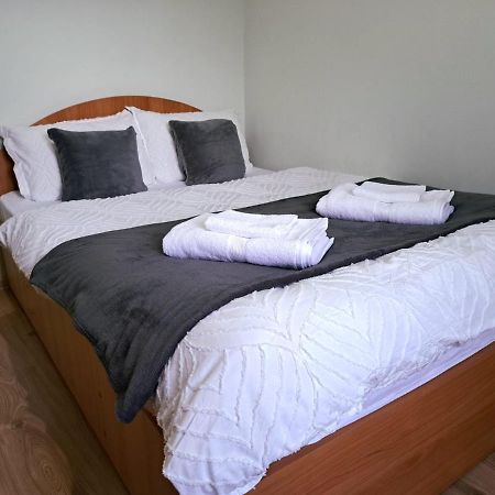 Aviliz Apartament Buşteni Zewnętrze zdjęcie